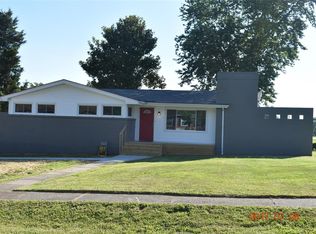 107 Edgewood Rd, Radcliff, KY 40160