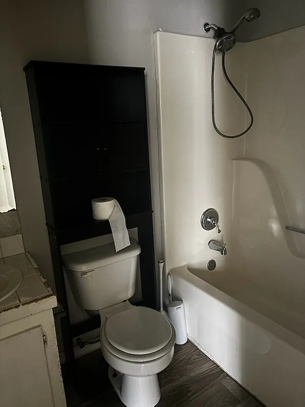 2 bed, 770 sqft, $1,000 — Photo 3