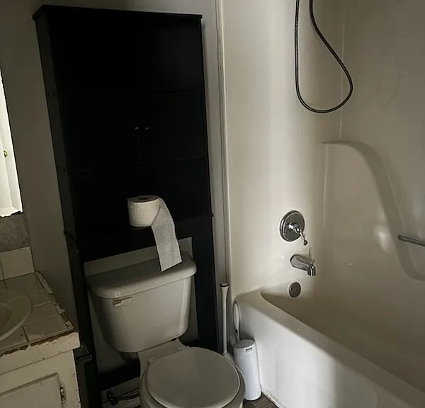 427 Oakland Dr #B — Photo 3