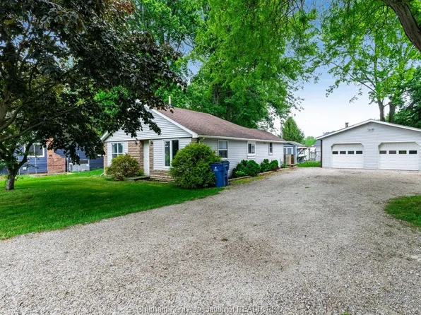 19431 Charing Cross Rd, Chatham Kent, ON N0P 1E0