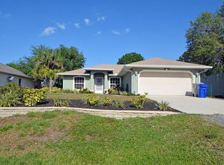 8876 101st Ct, Vero Beach, FL 32967