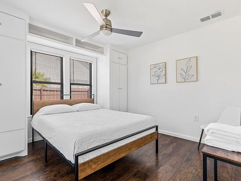 1230 S Montclair Ave — Photo 10