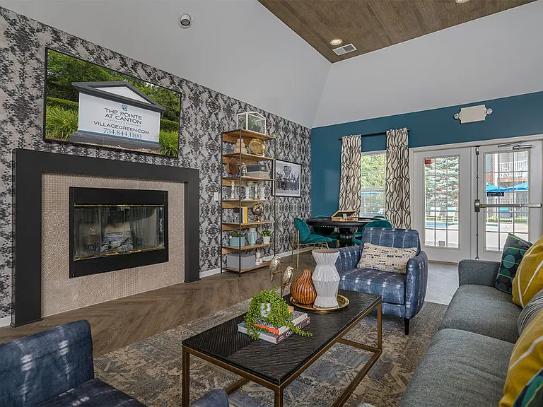 The Pointe at Canton — Photo 40