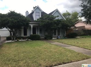 817 Briarwood St, Victoria, TX 77904