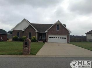 215 Cheshire Rd, Clarksville, TN 37043