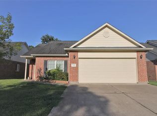 406 Price Dr, Wharton, TX 77488