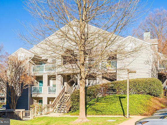 2nd image of 1500 Summerchase Ct #C