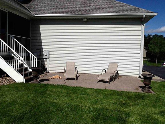5th image of 2527 Walden Way