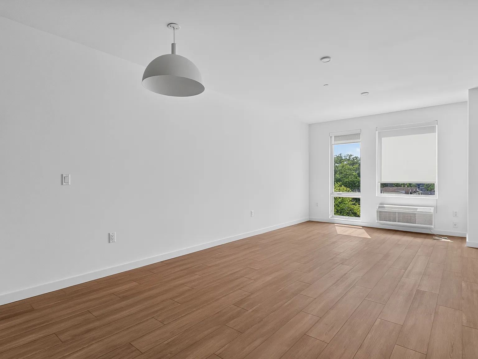 1 bed, 752 sqft, $2,185 — Photo 4