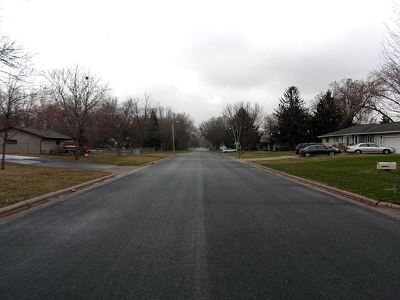 5th image of 6408 Florida Ave N