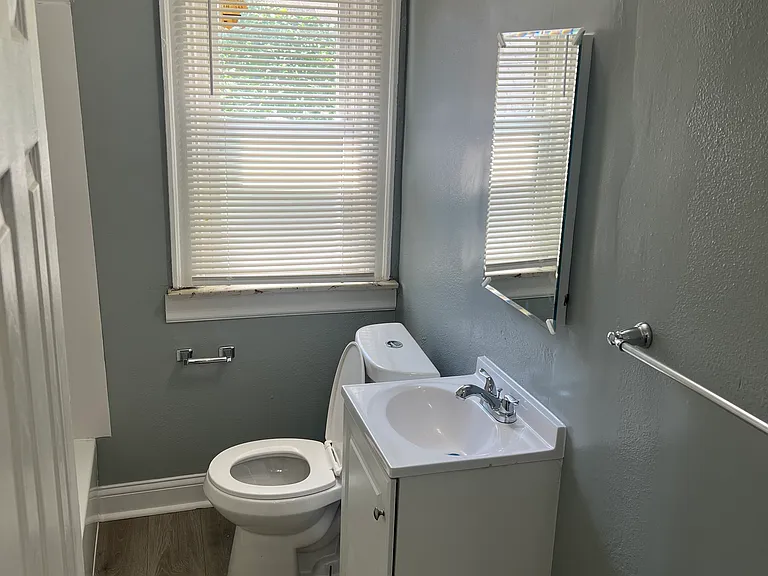 15723 Cruse St #2 — Photo 6
