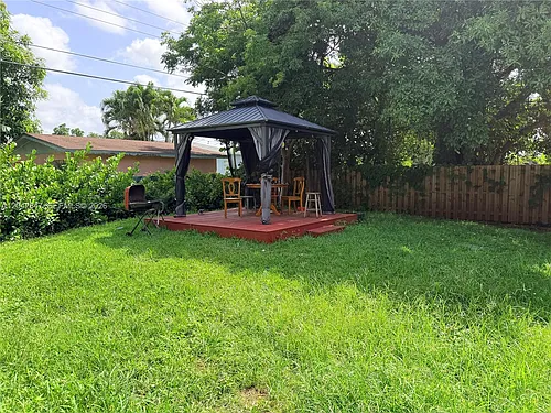 428 NW 82nd Ter #426 Photo 1