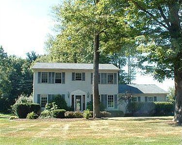 1st image of 3486 Green Dr