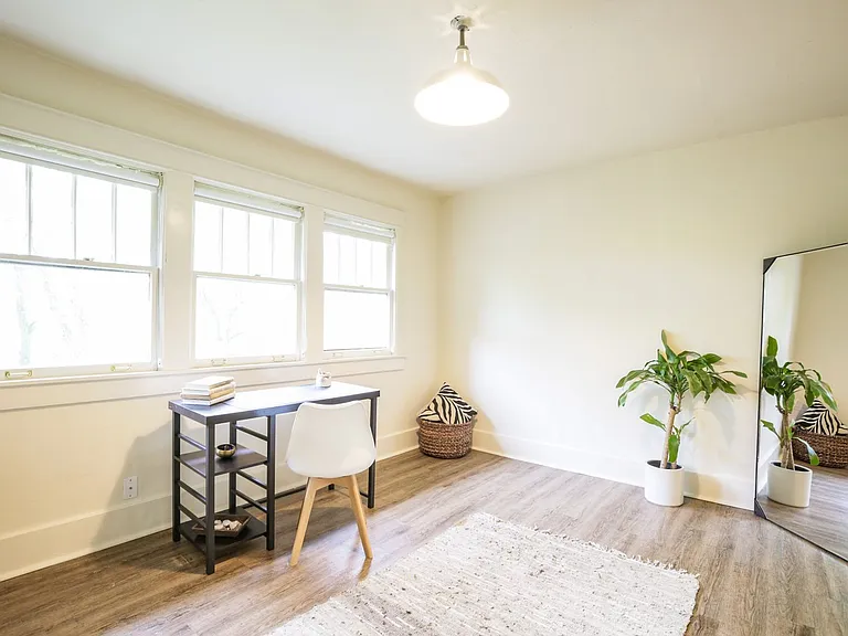 233B Chapel Ave — Photo 4