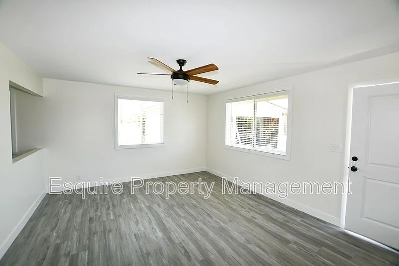 2 bed, 1.0 bath, 768 sqft, $2,550 — Photo 3