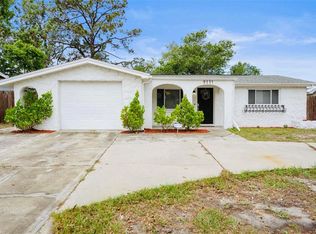 9111 Greenbriar Ln, Port Richey, FL 34668