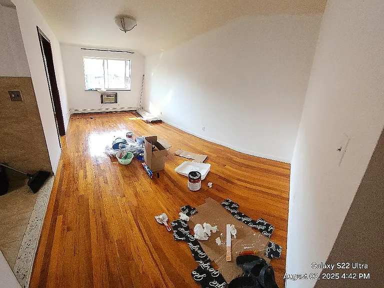 31-20 47th St #3 — Photo 15