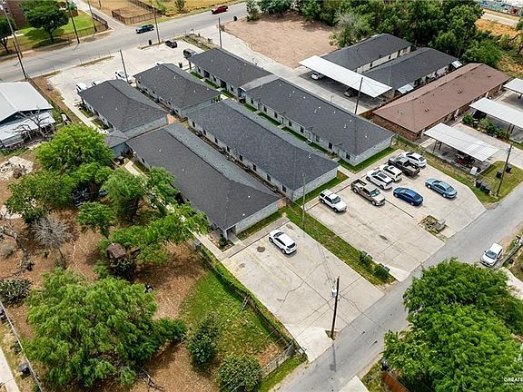 5th image of 911 N Los Ebanos Rd