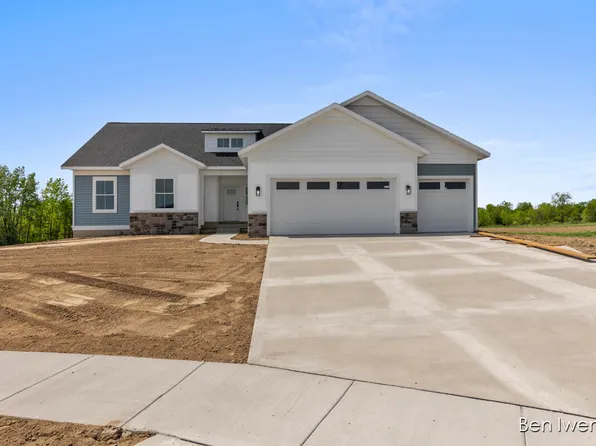 12461 Nora Ct, Allendale, MI 49401