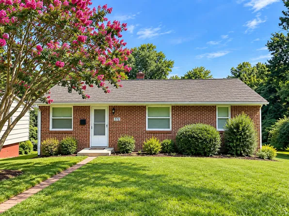 521 W Brookline St, Winston Salem, NC 27127