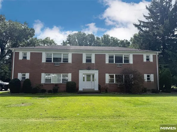8 Rolling Ridge Road #A, Montvale, NJ 07645
