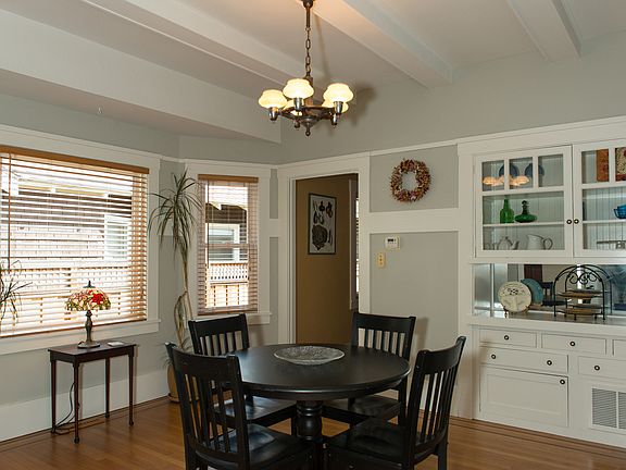 5th image of 3276 Liberty Ave