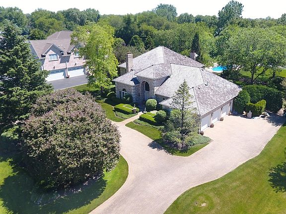 3rd image of 20689 N Plumwood Dr