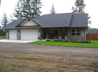 25479 Lamb Rd, Elmira, OR 97437