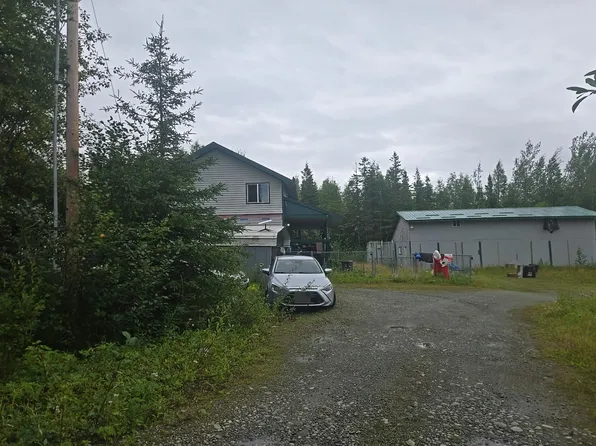 12044 W Hollywood Rd, Wasilla, AK 99623