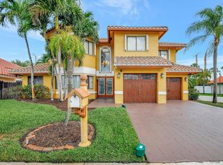 11531 SW 9th Ct S, Hollywood, FL 33025