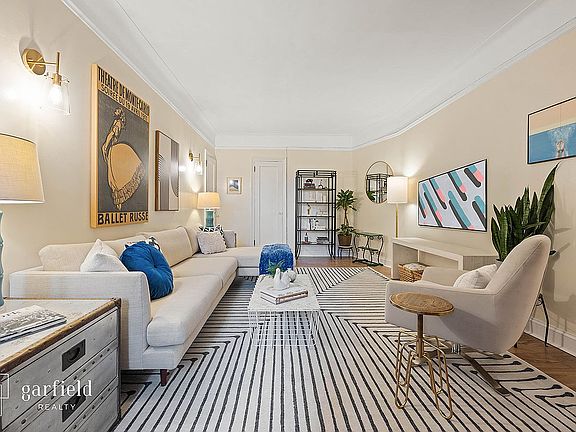2nd image of 81 Ocean Pkwy APT 1P