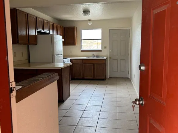 2507 Pecan Dr, 2507 Pecan Dr #D, Alamogordo, NM 88310