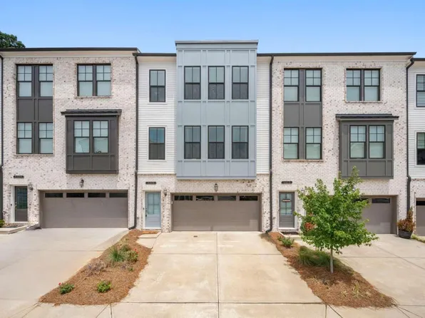 2685 Sarah Carlin Ct, Norcross, GA 30071