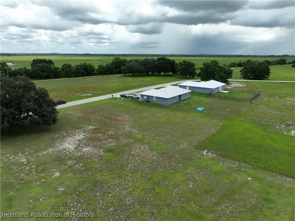 7056 Golf Club Dr, Sebring, FL 33876