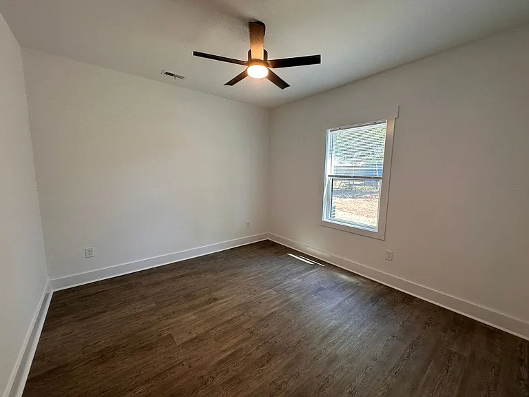 1668 Winding Way SW — Photo 13