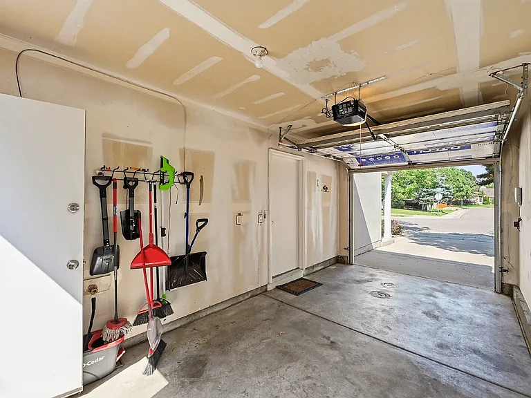 4405 Argonne St — Photo 19