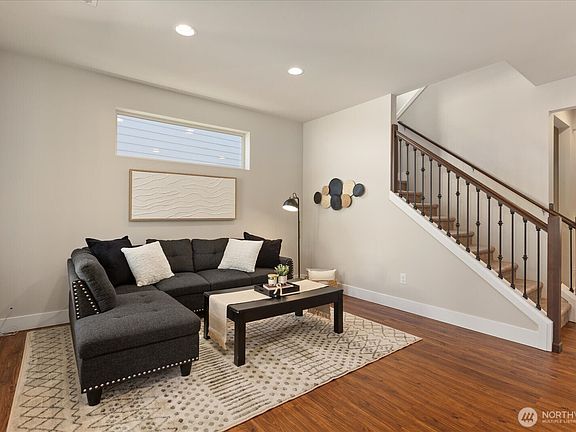 3rd image of 2232 Cady Drive