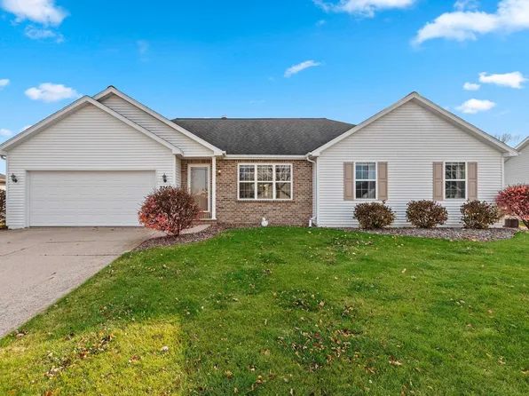 3340 Heaven Dr, Green Bay, WI 54302