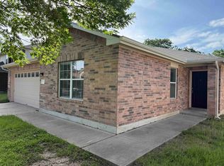 711 Camino Alto Dr, Leander, TX 78641