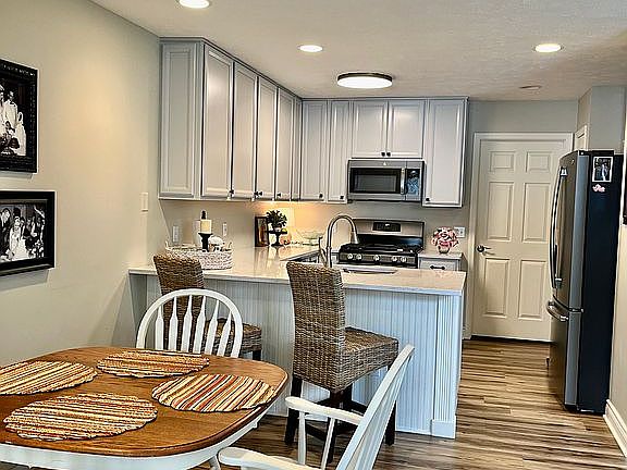 Quaint Dining Rm. 