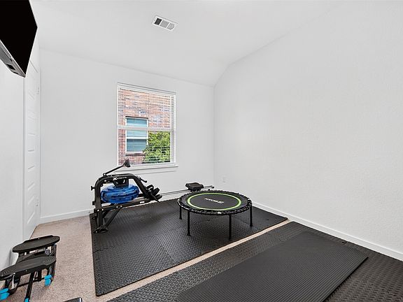 5th image of 1819 Huntsman Way