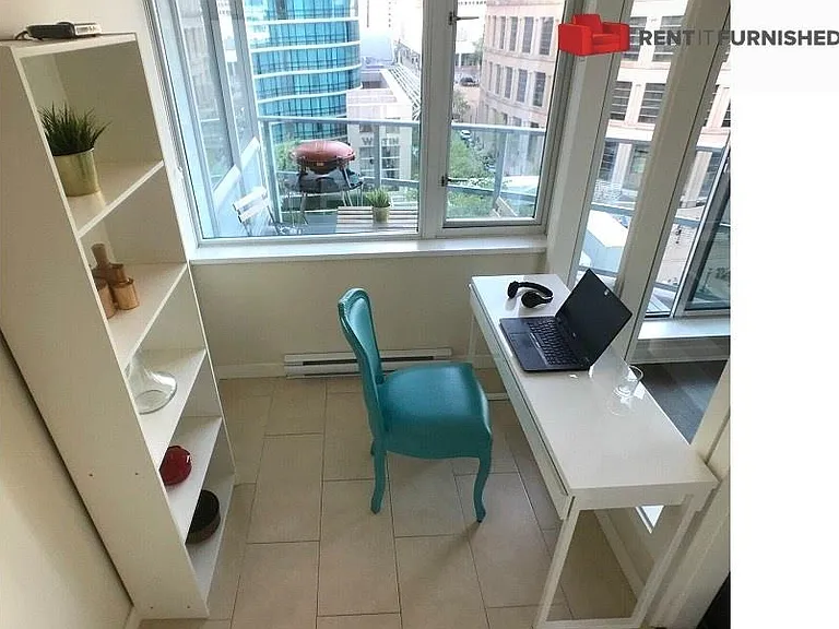 833 Homer St #1003 — Photo 14