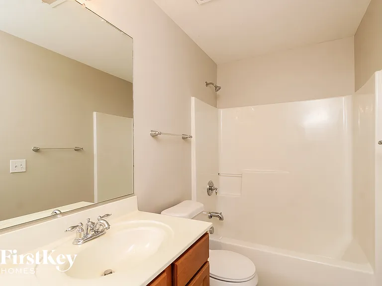 3702 Single Leaf Cir — Photo 12