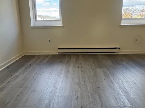 155 Main St #1, Beacon, NY 12508