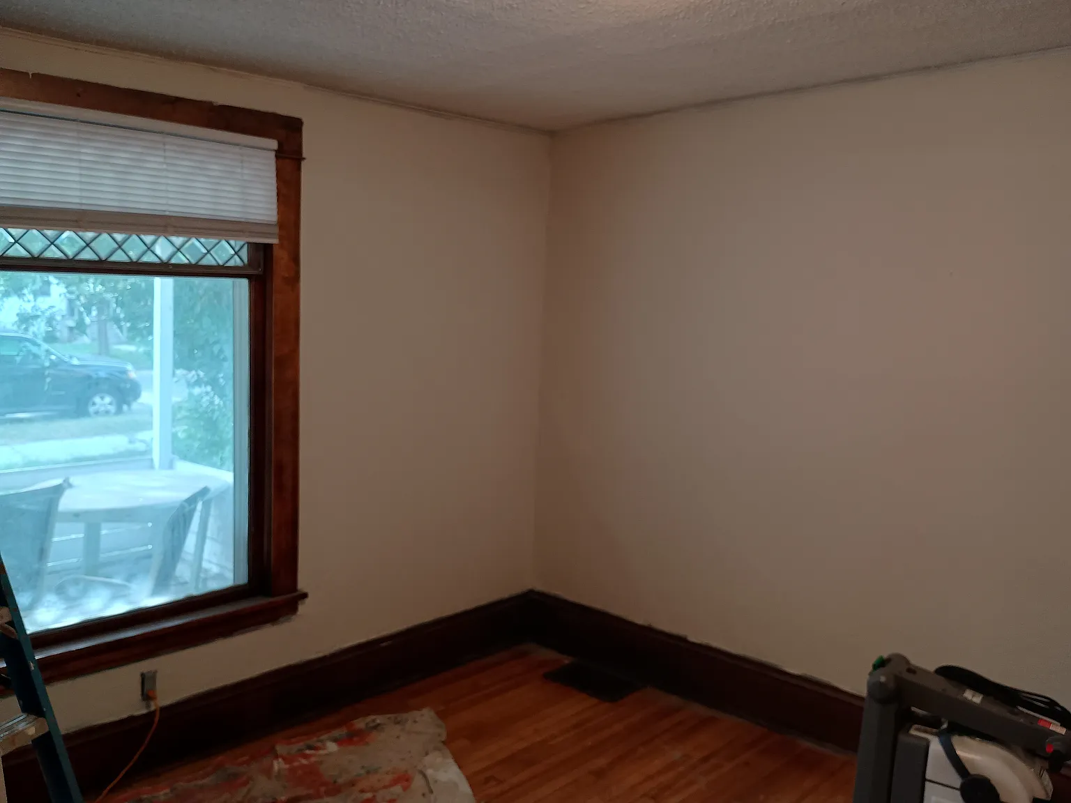 6 bed, 2044 sqft, $2,100 — Photo 4