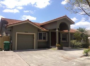 9038 NW 152nd Ln, Miami Lakes, FL 33018