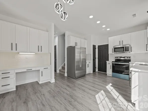 3804 Lincoln Ct, Indian Trail, NC 28079