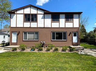 1121 Vermont Dr, Troy, MI