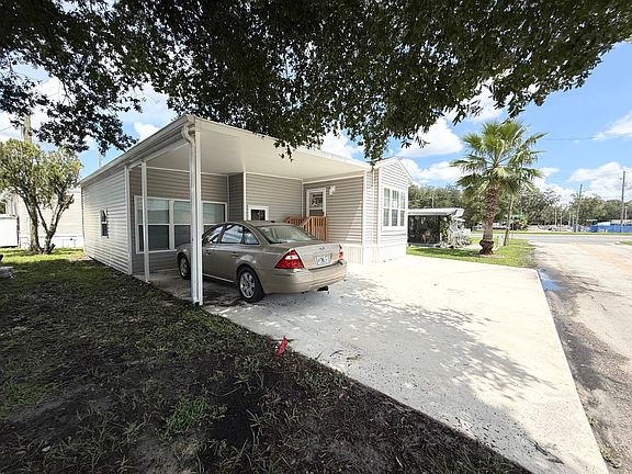 2nd image of 1507 W Risk St