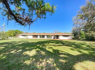 915 Oak Ln, Lakeland, FL 33811